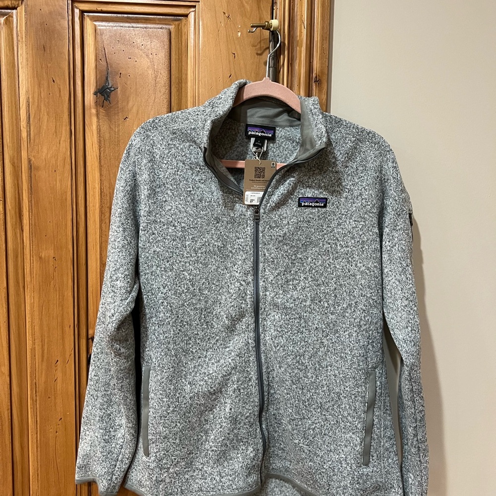 Patagonia w's better sweater. Size large. Birch white. NWTS
